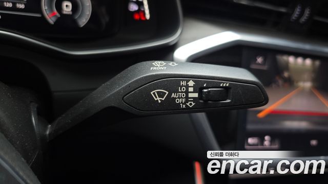 Audi A6 2020 — photo 26