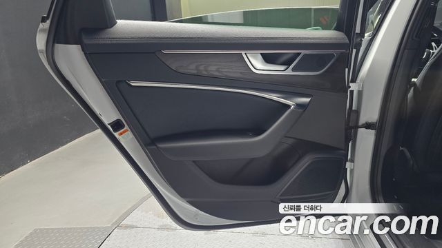 Audi A6 2020 — photo 15