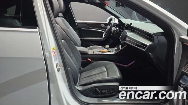Audi A6 2020 — photo 16