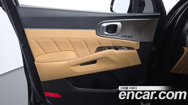 Kia Sorento 2023 — photo 14