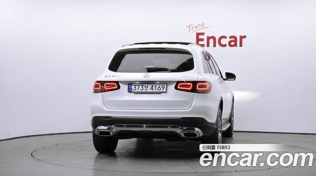 Mercedes-Benz GLC-Class 2022 — photo 4