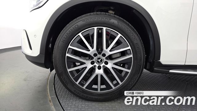 Mercedes-Benz GLC-Class 2022 — photo 5