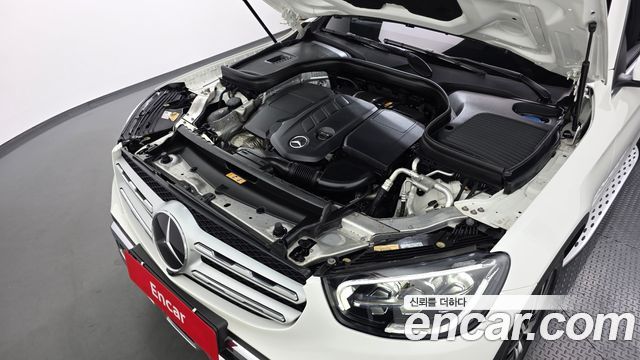 Mercedes-Benz GLC-Class 2022 — photo 6