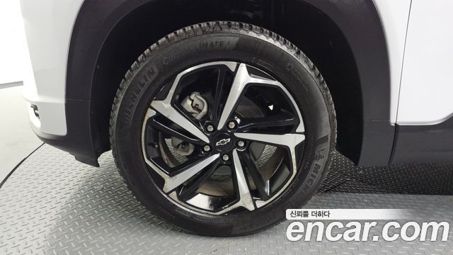Chevrolet Korea Trailblazer 2023 — photo 5
