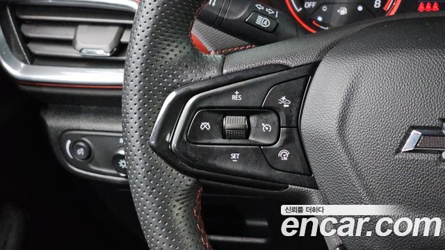 Chevrolet Korea Trailblazer 2023 — photo 17