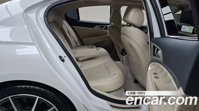 Genesis G70 2024 — photo 17