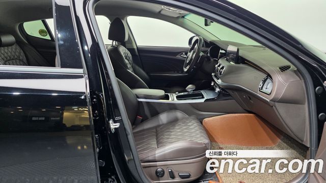Kia Stinger 2021 — photo 11