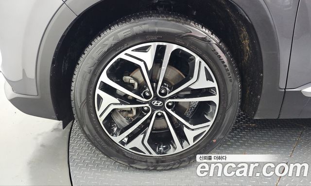 Hyundai Santafe 2019 — photo 5