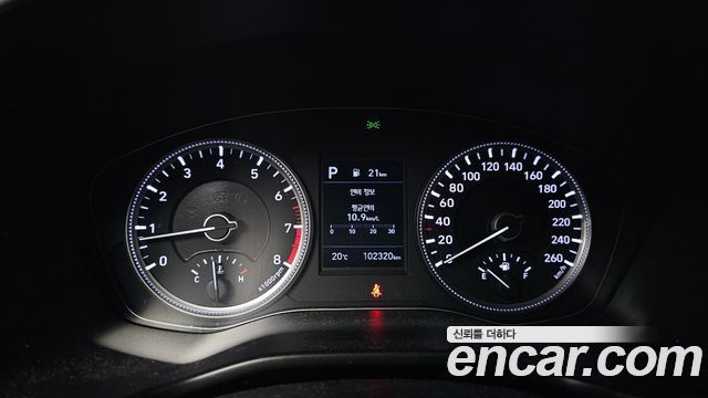 Hyundai Santafe 2019 — photo 11