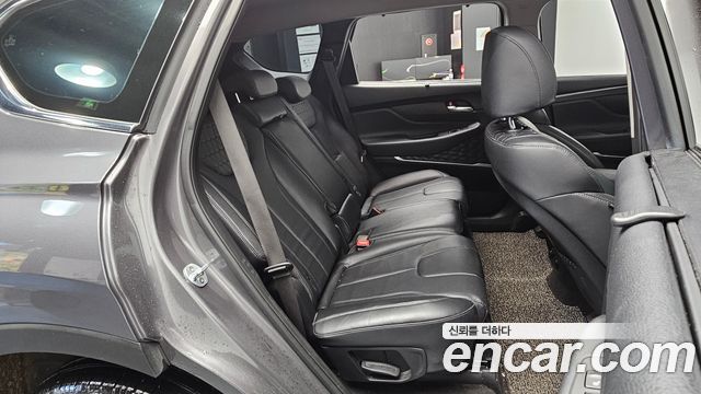 Hyundai Santafe 2019 — photo 17