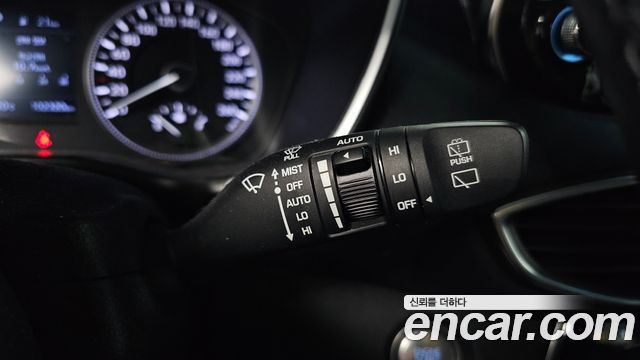 Hyundai Santafe 2019 — photo 24