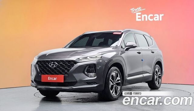 Hyundai Santafe 2019 — photo 1