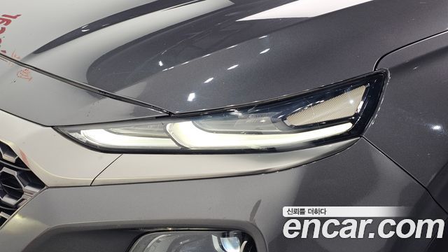 Hyundai Santafe 2019 — photo 8