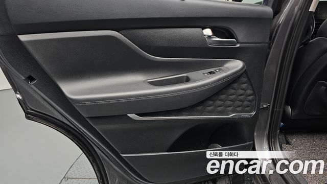 Hyundai Santafe 2019 — photo 15