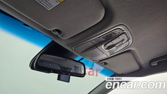 Hyundai Santafe 2019 — photo 31