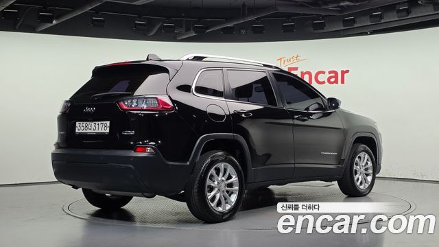 Jeep Cherokee 2019 — photo 2