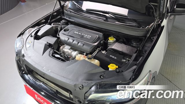 Jeep Cherokee 2019 — photo 6