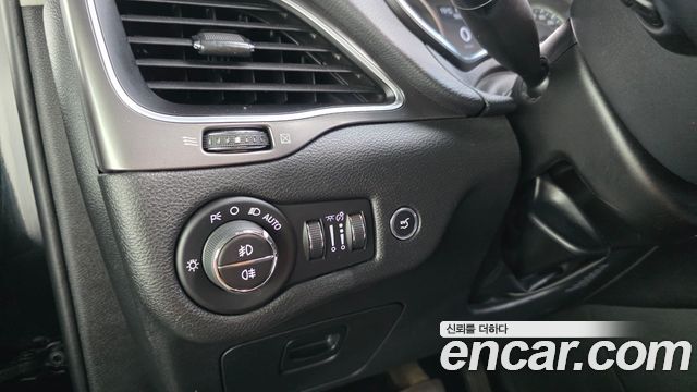 Jeep Cherokee 2019 — photo 25
