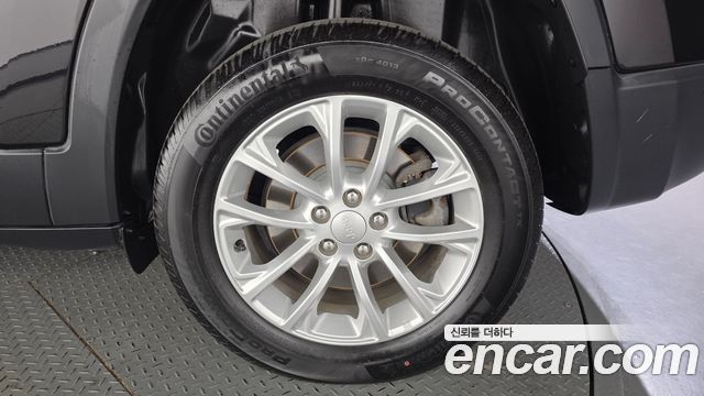Jeep Cherokee 2019 — photo 7
