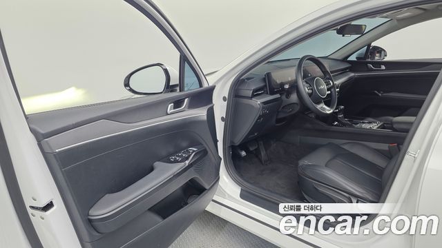 Kia K5 2024 — photo 13
