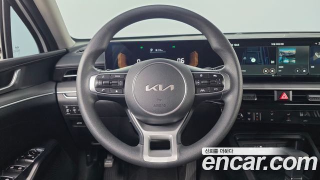 Kia K5 2024 — photo 20