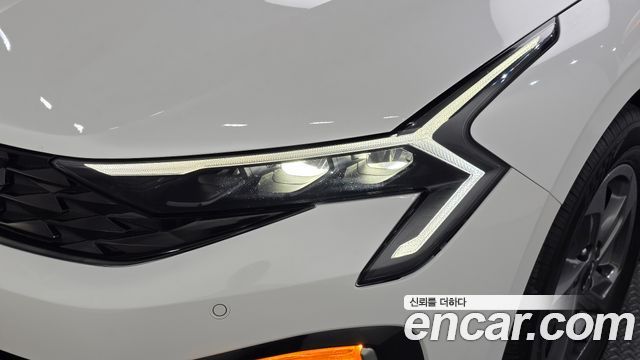 Kia K5 2024 — photo 8
