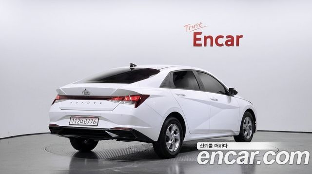 Hyundai AVANTE 2021 — photo 2