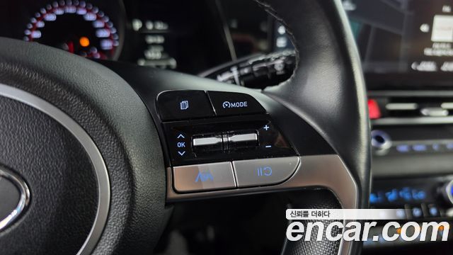 Hyundai AVANTE 2021 — photo 16