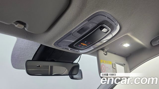 Hyundai AVANTE 2021 — photo 17