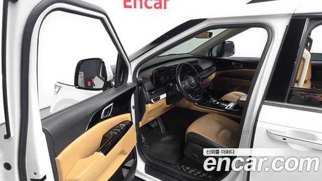 Kia Canival 2021 — photo 13