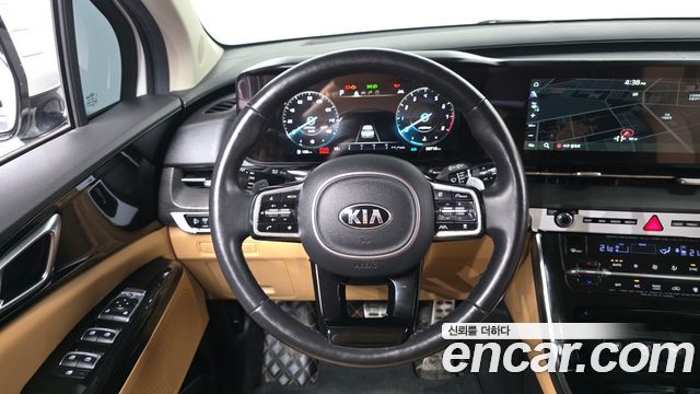 Kia Canival 2021 — photo 19
