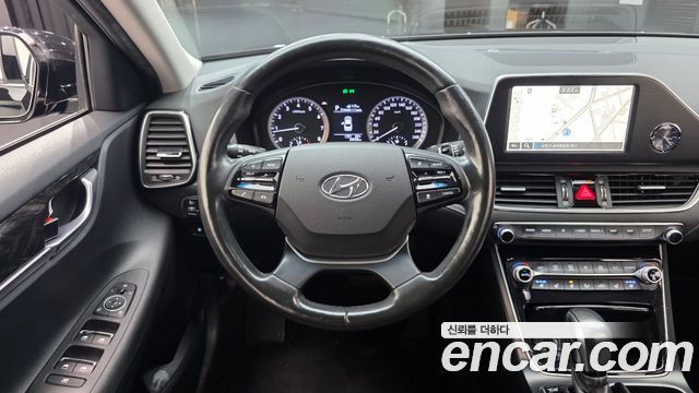 Hyundai Grandeur 2018 — photo 13