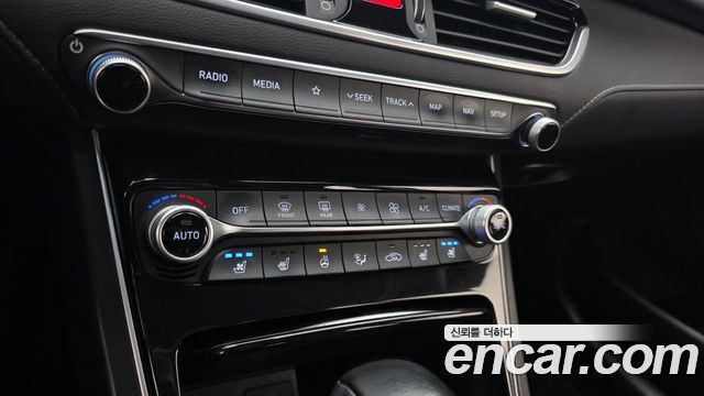 Hyundai Grandeur 2018 — photo 16