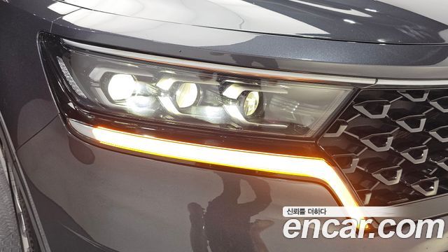Kia Sorento 2022 — photo 8