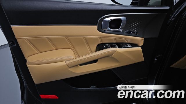 Kia Sorento 2022 — photo 14