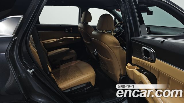 Kia Sorento 2022 — photo 16