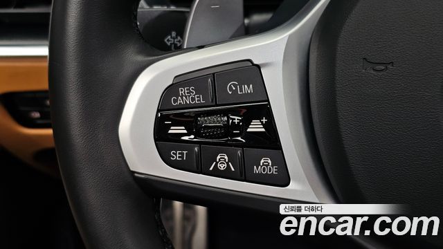 BMW 3-Series 2024 — photo 20
