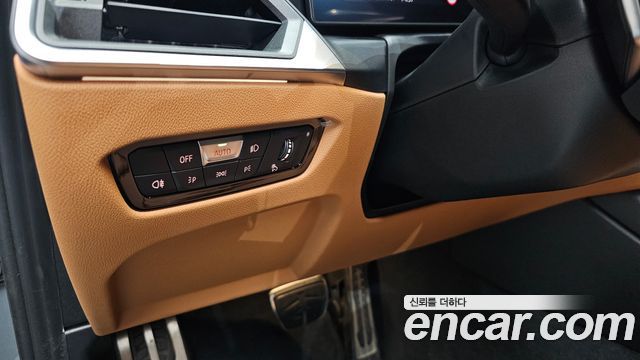 BMW 3-Series 2024 — photo 22