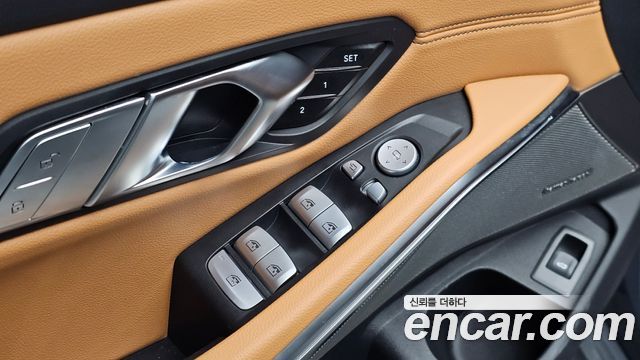 BMW 3-Series 2024 — photo 31