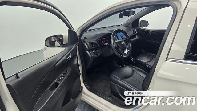 Chevrolet Korea Spark 2018 — photo 11