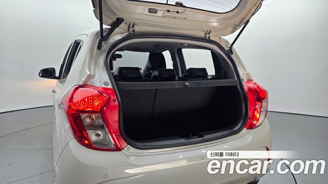 Chevrolet Korea Spark 2018 — photo 18
