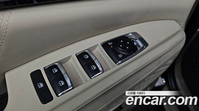 Kia Canival 2025 — photo 23