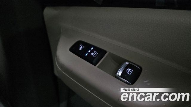 Kia Canival 2025 — photo 28