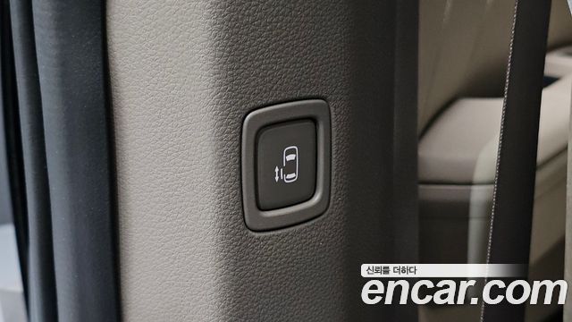 Kia Canival 2025 — photo 29