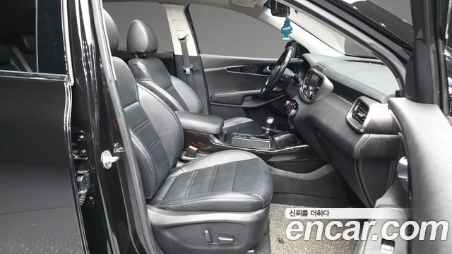 Kia Sorento 2019 — photo 11