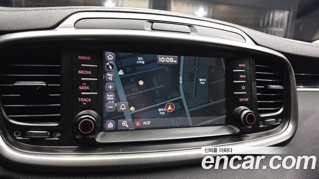 Kia Sorento 2019 — photo 15