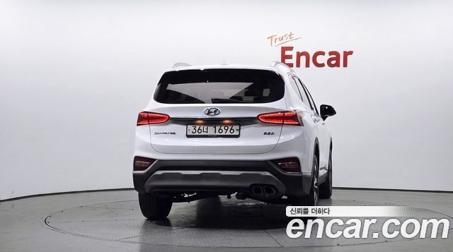 Hyundai Santafe 2019 — photo 4