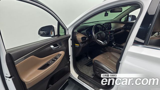 Hyundai Santafe 2019 — photo 17
