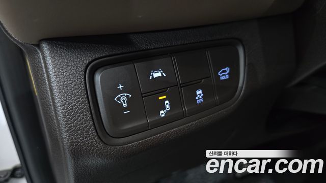 Hyundai Santafe 2019 — photo 20