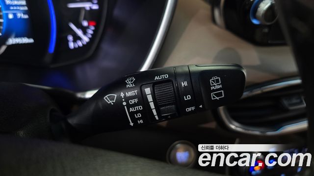 Hyundai Santafe 2019 — photo 26